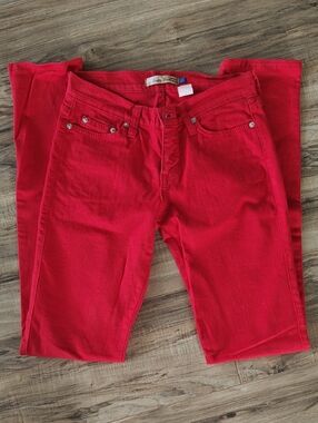 VGUC Red Judy Blue Skinny Jeans